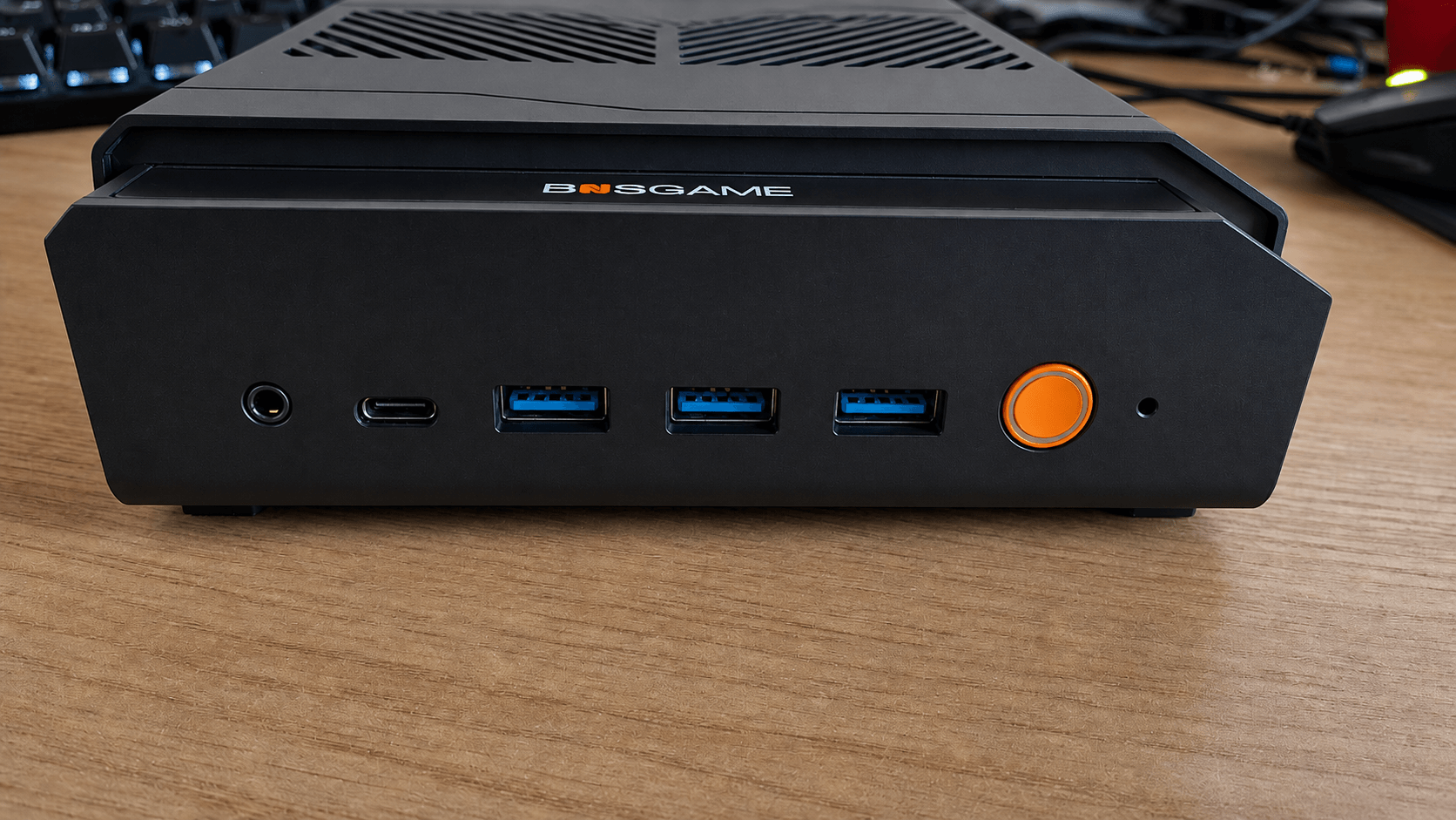 Bosgame M7 front view
